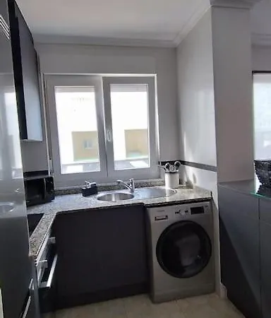 En Foz. Primera Linea Playa Rapadoira Apartamento