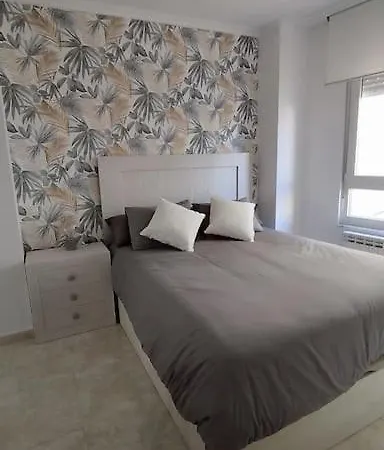 Apartamento En Foz. Primera Linea Playa Rapadoira