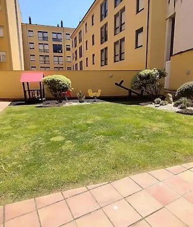 En Foz. Primera Linea Playa Rapadoira Foz