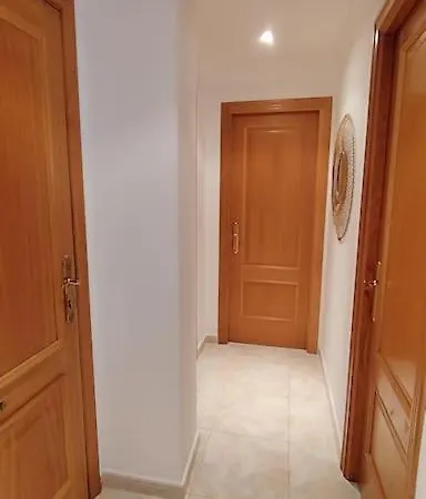 Apartamento En Foz. Primera Linea Playa Rapadoira