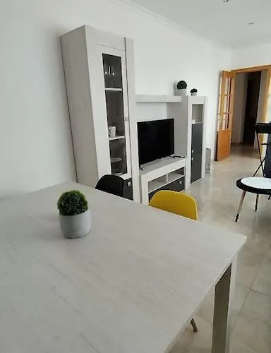 En Foz. Primera Línea Playa Rapadoira Apartamento Foz