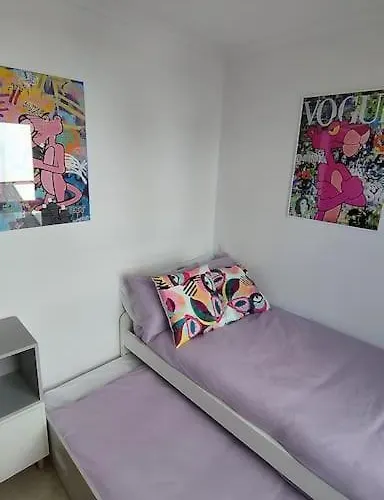 Apartamento En Foz. Primera Línea Playa Rapadoira *